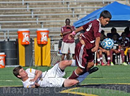 Thumbnail 1 in Mount Vernon vs. Midlothian (VHSL Semifinal) photogallery.