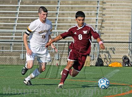 Thumbnail 2 in Mount Vernon vs. Midlothian (VHSL Semifinal) photogallery.