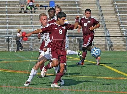 Thumbnail 2 in Mount Vernon vs. Midlothian (VHSL Semifinal) photogallery.