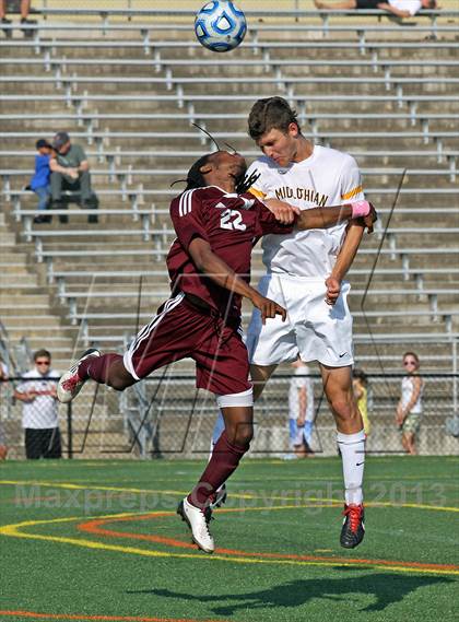 Thumbnail 2 in Mount Vernon vs. Midlothian (VHSL Semifinal) photogallery.