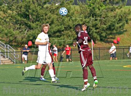Thumbnail 2 in Mount Vernon vs. Midlothian (VHSL Semifinal) photogallery.