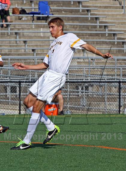 Thumbnail 2 in Mount Vernon vs. Midlothian (VHSL Semifinal) photogallery.