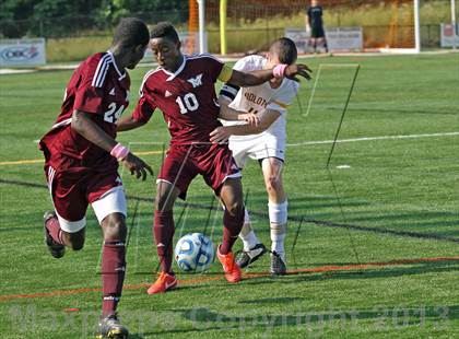 Thumbnail 2 in Mount Vernon vs. Midlothian (VHSL Semifinal) photogallery.