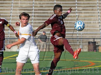 Thumbnail 1 in Mount Vernon vs. Midlothian (VHSL Semifinal) photogallery.