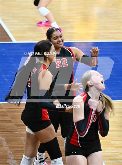 Thumbnail 2 in Fleming vs. McClave (CHSAA 1A State Final) photogallery.