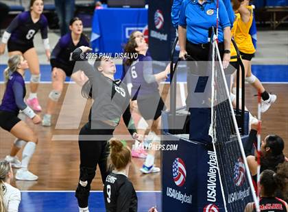 Thumbnail 3 in Fleming vs. McClave (CHSAA 1A State Final) photogallery.