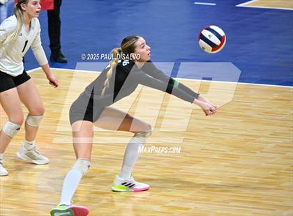 Thumbnail 2 in Fleming vs. McClave (CHSAA 1A State Final) photogallery.