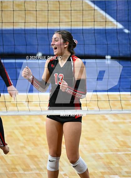 Thumbnail 2 in Fleming vs. McClave (CHSAA 1A State Final) photogallery.