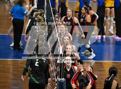 Thumbnail 2 in Fleming vs. McClave (CHSAA 1A State Final) photogallery.