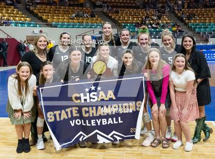 Thumbnail 3 in Fleming vs. McClave (CHSAA 1A State Final) photogallery.