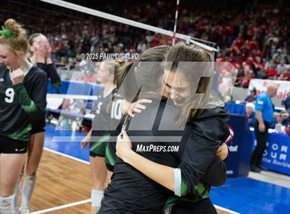 Thumbnail 2 in Fleming vs. McClave (CHSAA 1A State Final) photogallery.