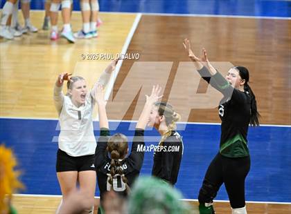 Thumbnail 1 in Fleming vs. McClave (CHSAA 1A State Final) photogallery.