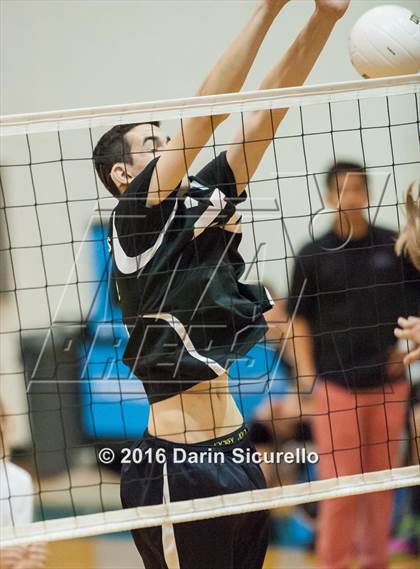 Thumbnail 1 in Northwest Christian @ Horizon Honors (AIA D2 Playoff) photogallery.