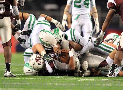 Thumbnail 2 in Cameron Yoe vs. Wall (UIL 2A Division 1 Final)  photogallery.