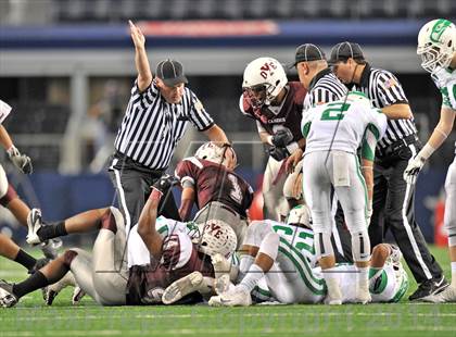Thumbnail 2 in Cameron Yoe vs. Wall (UIL 2A Division 1 Final)  photogallery.