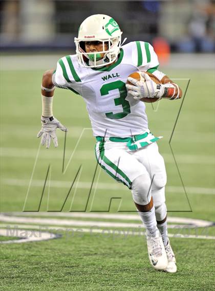 Thumbnail 2 in Cameron Yoe vs. Wall (UIL 2A Division 1 Final)  photogallery.