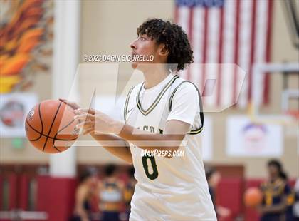 Thumbnail 3 in Basha vs. Campbell Hall (Hoophall West Invitational) photogallery.