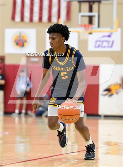 Thumbnail 2 in Basha vs. Campbell Hall (Hoophall West Invitational) photogallery.
