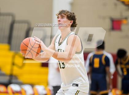 Thumbnail 3 in Basha vs. Campbell Hall (Hoophall West Invitational) photogallery.