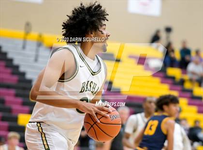 Thumbnail 1 in Basha vs. Campbell Hall (Hoophall West Invitational) photogallery.