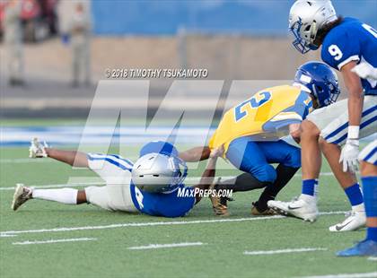 Thumbnail 3 in Del Campo vs. McQueen photogallery.