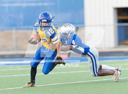 Thumbnail 3 in Del Campo vs. McQueen photogallery.