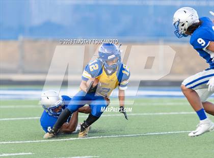 Thumbnail 2 in Del Campo vs. McQueen photogallery.
