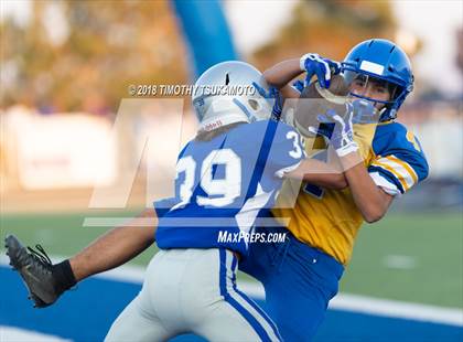 Thumbnail 2 in Del Campo vs. McQueen photogallery.