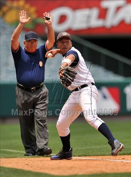 Thumbnail 1 in Beckman vs. South Hills (CIF SS D3 Final) photogallery.