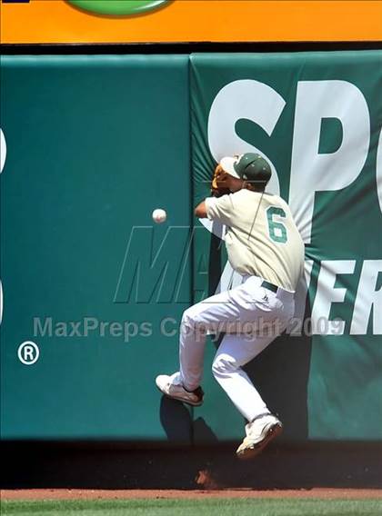 Thumbnail 3 in Beckman vs. South Hills (CIF SS D3 Final) photogallery.