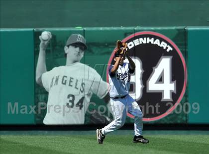 Thumbnail 1 in Beckman vs. South Hills (CIF SS D3 Final) photogallery.