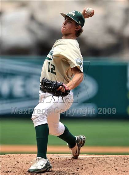 Thumbnail 1 in Beckman vs. South Hills (CIF SS D3 Final) photogallery.