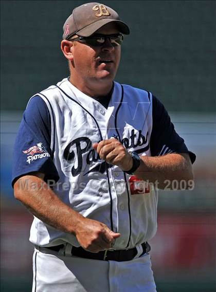 Thumbnail 2 in Beckman vs. South Hills (CIF SS D3 Final) photogallery.