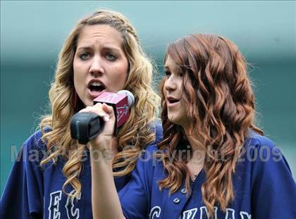 Thumbnail 2 in Beckman vs. South Hills (CIF SS D3 Final) photogallery.
