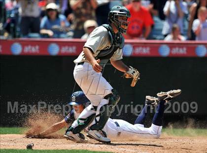 Thumbnail 3 in Beckman vs. South Hills (CIF SS D3 Final) photogallery.