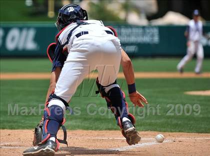 Thumbnail 2 in Beckman vs. South Hills (CIF SS D3 Final) photogallery.