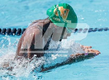 Thumbnail 2 in Husky Invitational photogallery.