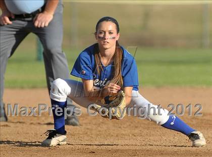 Thumbnail 3 in Bear River vs. Benicia (CIF SJS D3 Playoffs) photogallery.