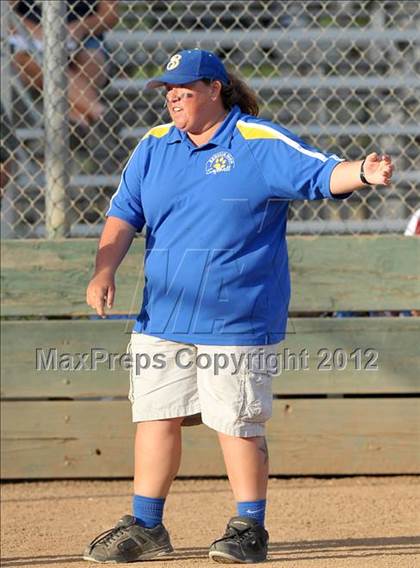 Thumbnail 3 in Bear River vs. Benicia (CIF SJS D3 Playoffs) photogallery.