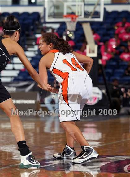 Thumbnail 2 in Hoover vs Hillsboro (T- Mobile Invitational) photogallery.