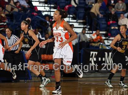 Thumbnail 2 in Hoover vs Hillsboro (T- Mobile Invitational) photogallery.