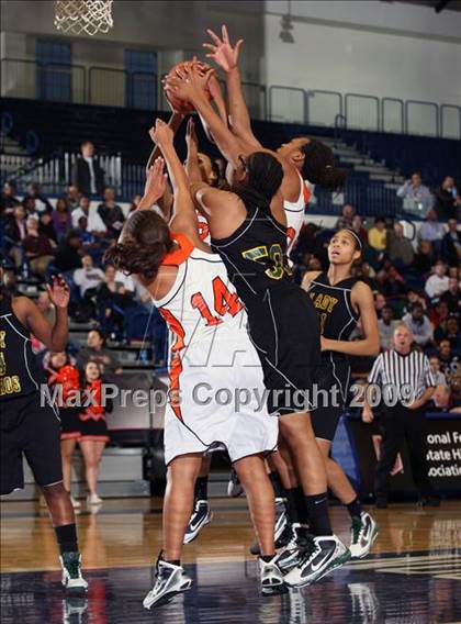 Thumbnail 3 in Hoover vs Hillsboro (T- Mobile Invitational) photogallery.