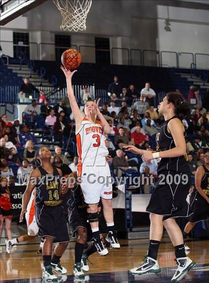 Thumbnail 3 in Hoover vs Hillsboro (T- Mobile Invitational) photogallery.