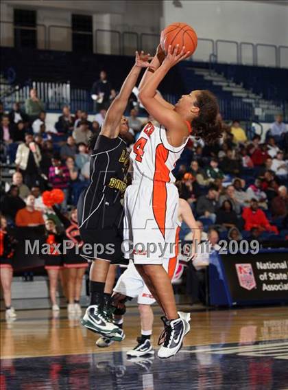 Thumbnail 2 in Hoover vs Hillsboro (T- Mobile Invitational) photogallery.