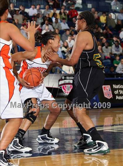 Thumbnail 1 in Hoover vs Hillsboro (T- Mobile Invitational) photogallery.