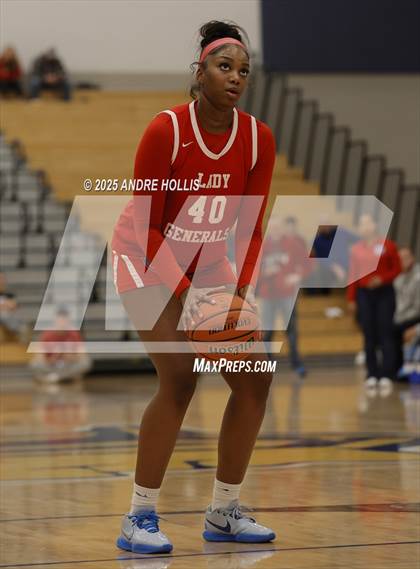 Thumbnail 2 in Fort Wayne Wayne vs. Homestead photogallery.