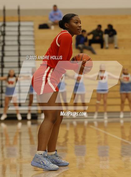 Thumbnail 3 in Fort Wayne Wayne vs. Homestead photogallery.