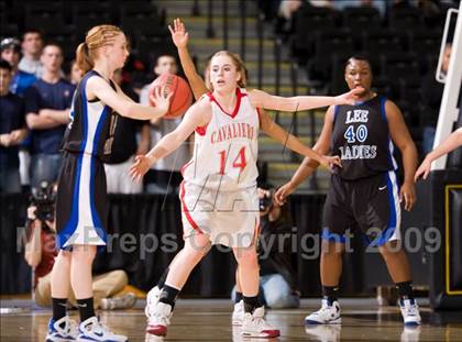 Thumbnail 1 in Lord Botetourt vs. Lee (VHSL AA D3 Semifinal) photogallery.