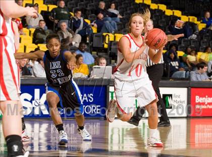 Thumbnail 1 in Lord Botetourt vs. Lee (VHSL AA D3 Semifinal) photogallery.