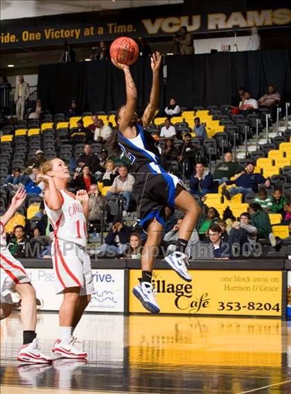 Thumbnail 1 in Lord Botetourt vs. Lee (VHSL AA D3 Semifinal) photogallery.